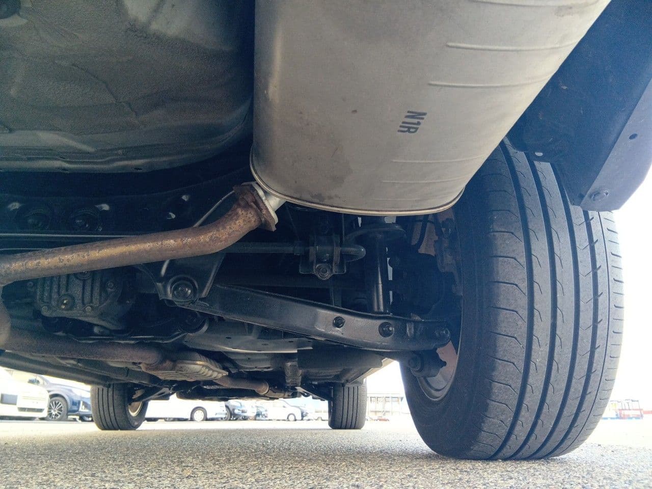 Vehicle SU00001261 large view 14