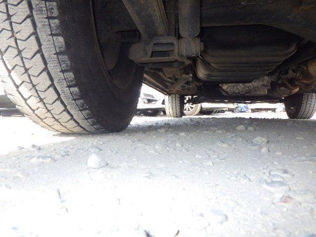 Vehicle SU00001244 large view 13