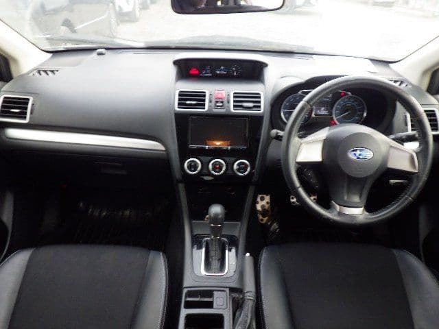 Vehicle SU00001249 large view 24