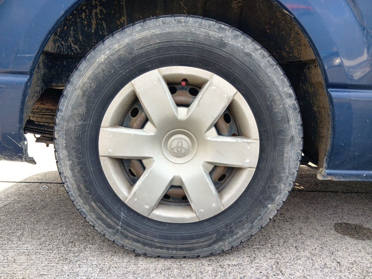 Vehicle SU00001268 large view 11