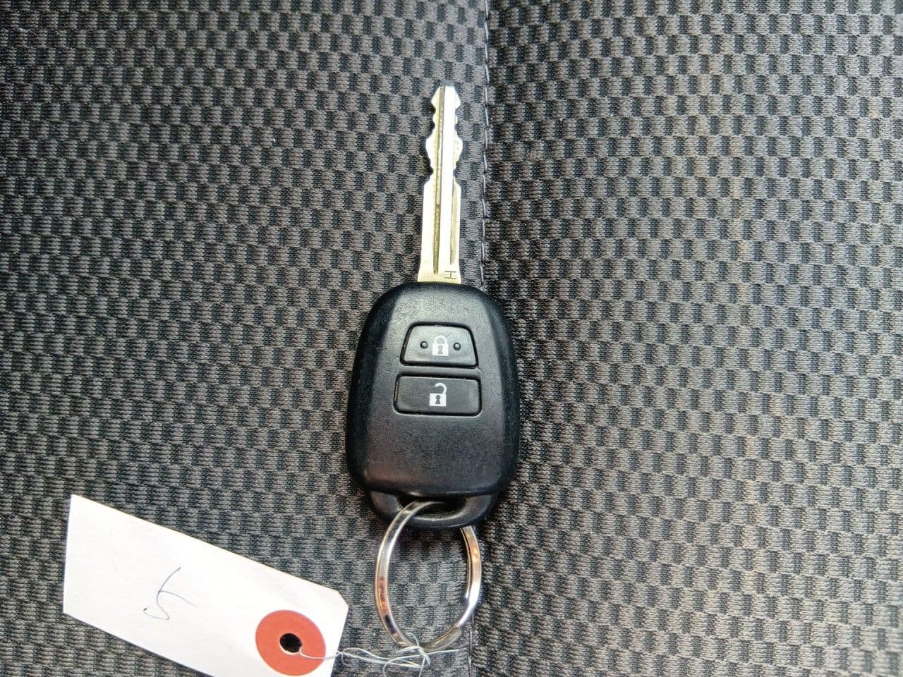 Vehicle SU00001252 large view 32