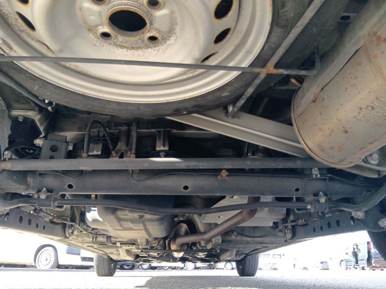 Vehicle SU00001253 large view 34