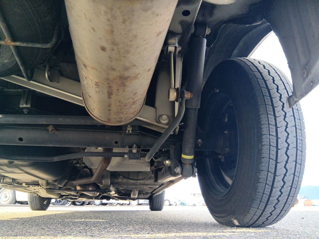 Vehicle SU00001253 large view 16