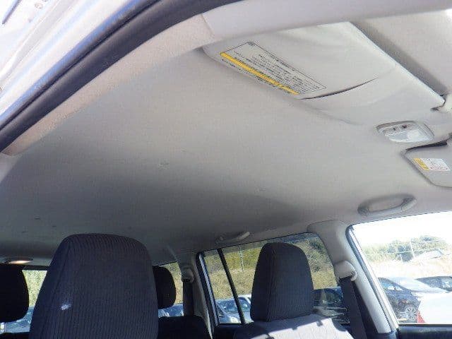 Vehicle SU00001225 large view 26