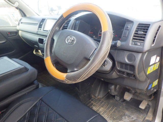 Vehicle SU00001244 large view 20