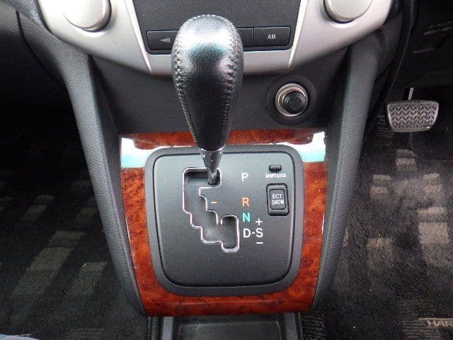 Vehicle SU00001217 large view 34