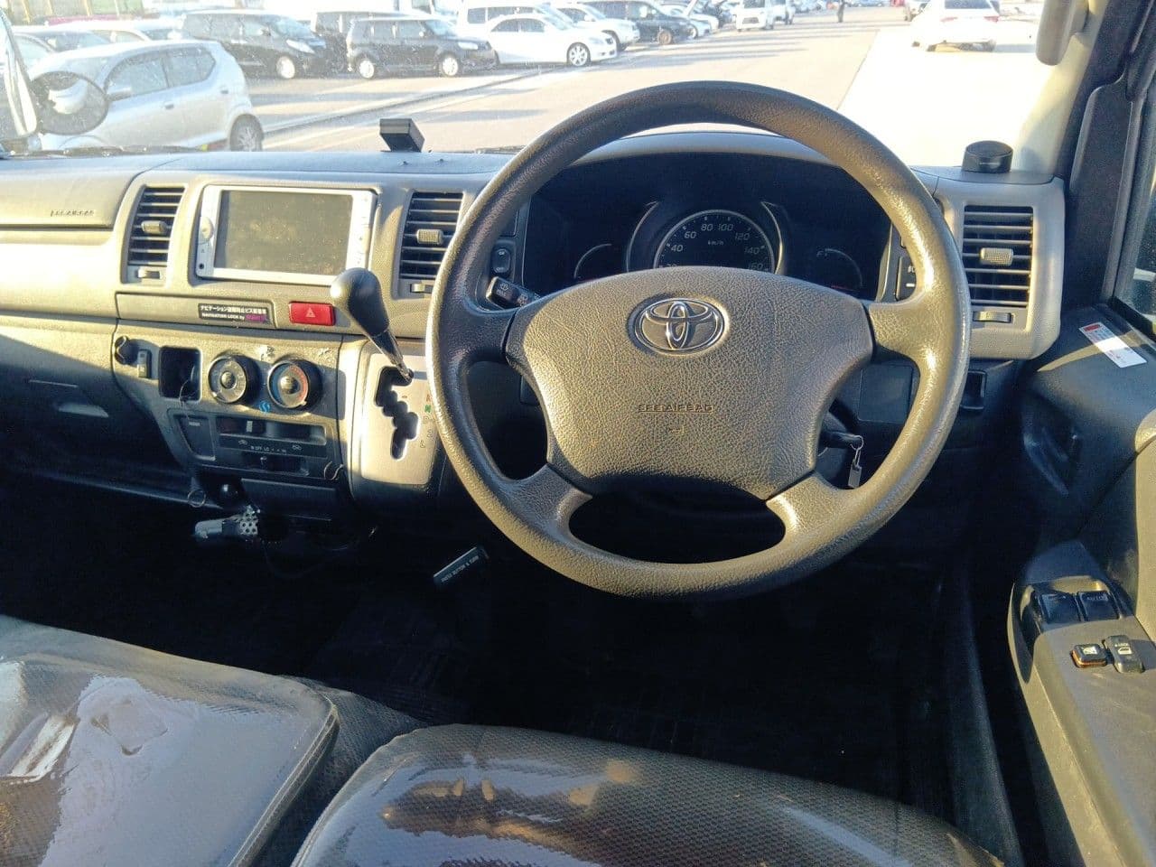 Vehicle SU00001240 large view 26