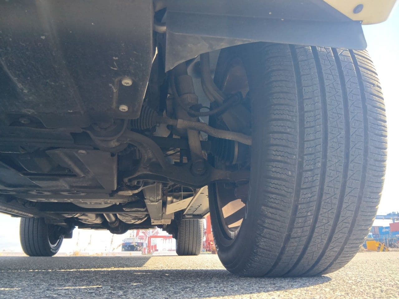 Vehicle SU00001267 large view 14