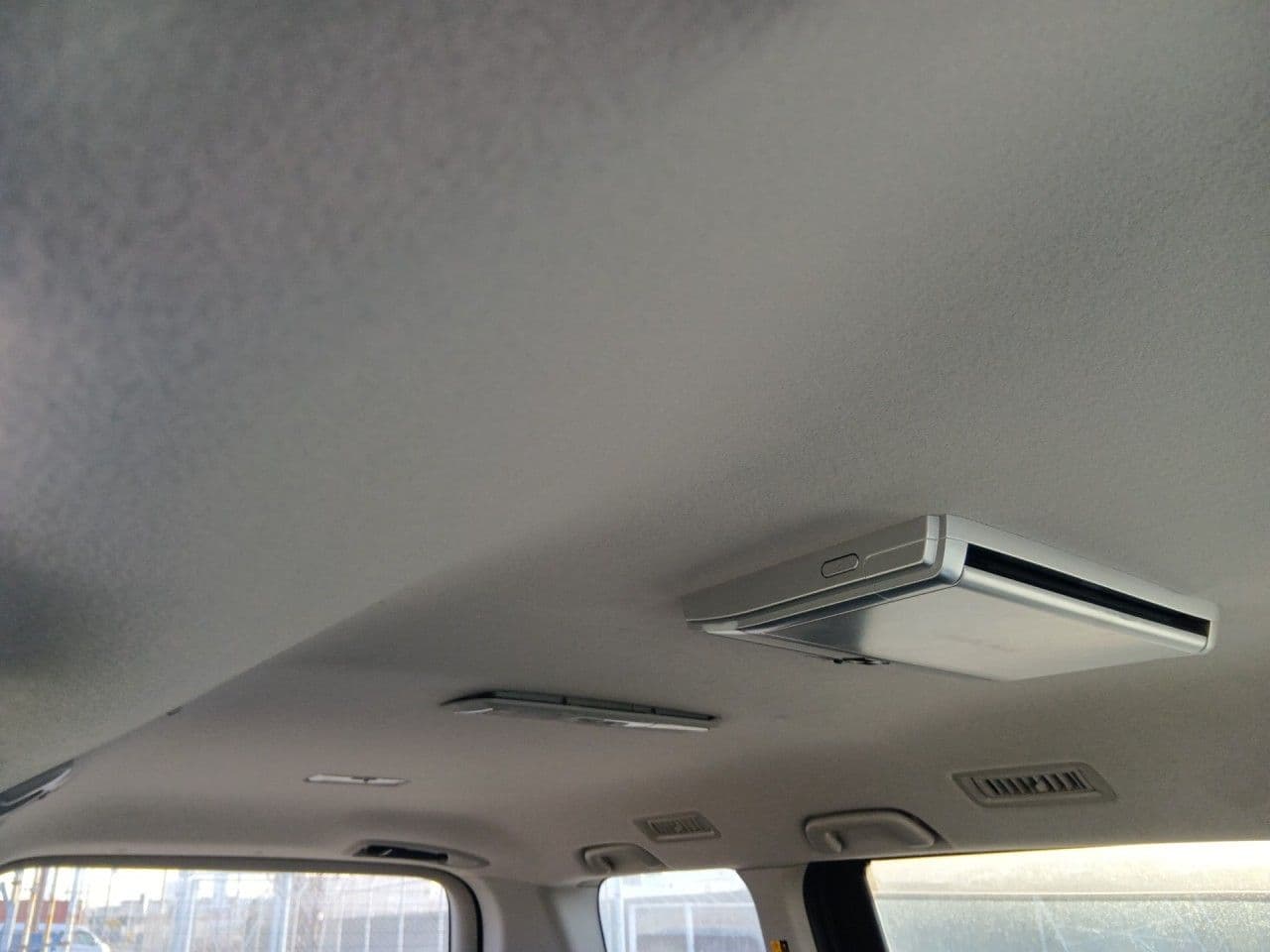 Vehicle SU00001247 large view 27