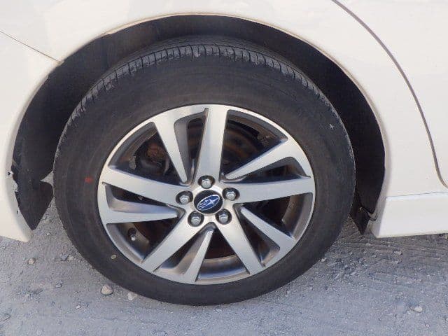 Vehicle SU00001226 large view 10