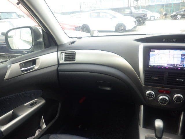 Vehicle SU00001211 large view 28