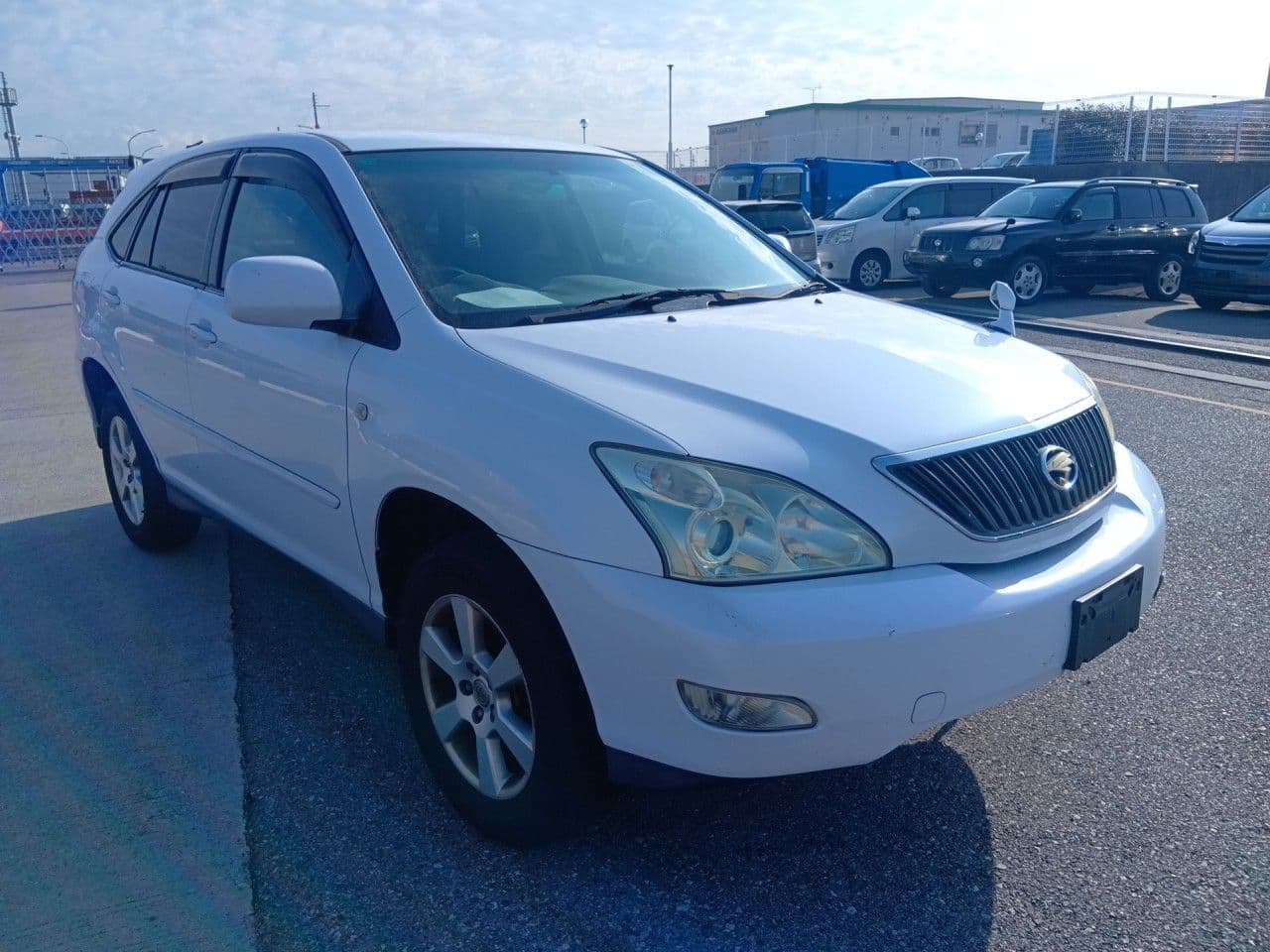 Vehicle SU00001239 large view 7