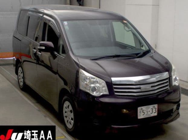 
									2013 TOYOTA NOAH X G EDITION
								