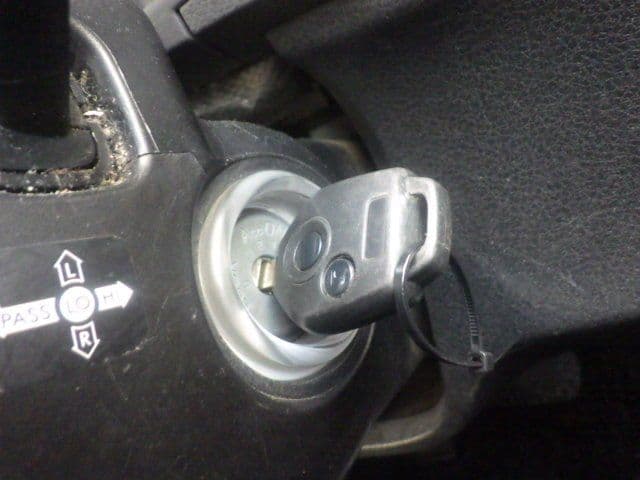 Vehicle SU00001211 large view 33