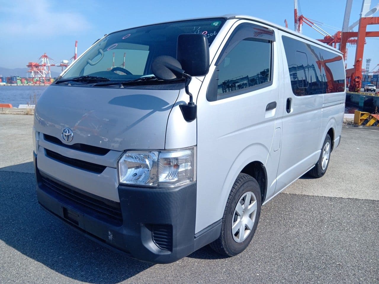 
									2017 TOYOTA REGIUSACE DX
								