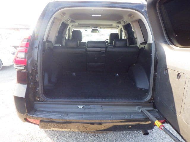 Vehicle SU00001255 large view 21