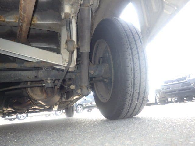 Vehicle SU00001228 large view 16