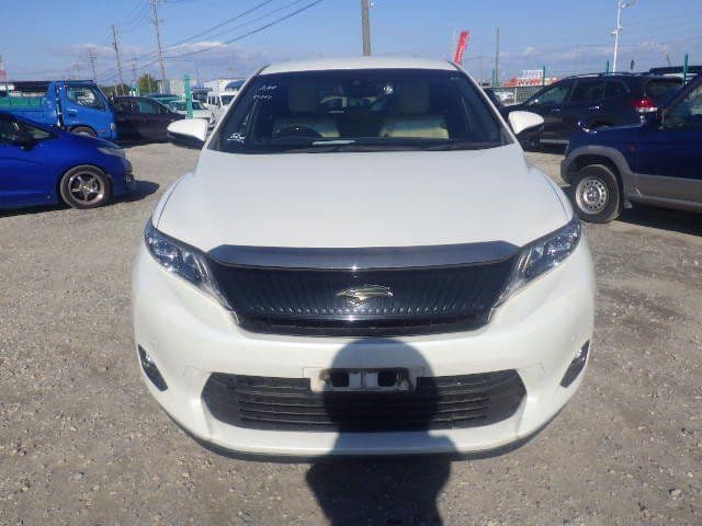 Vehicle SU00001181 large view 9