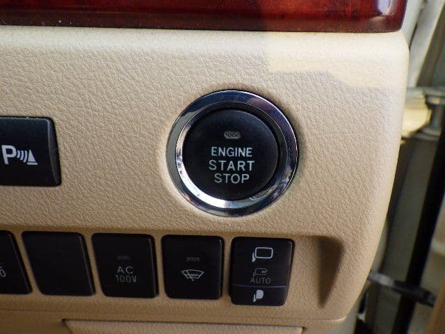 Vehicle SU00001262 large view 30