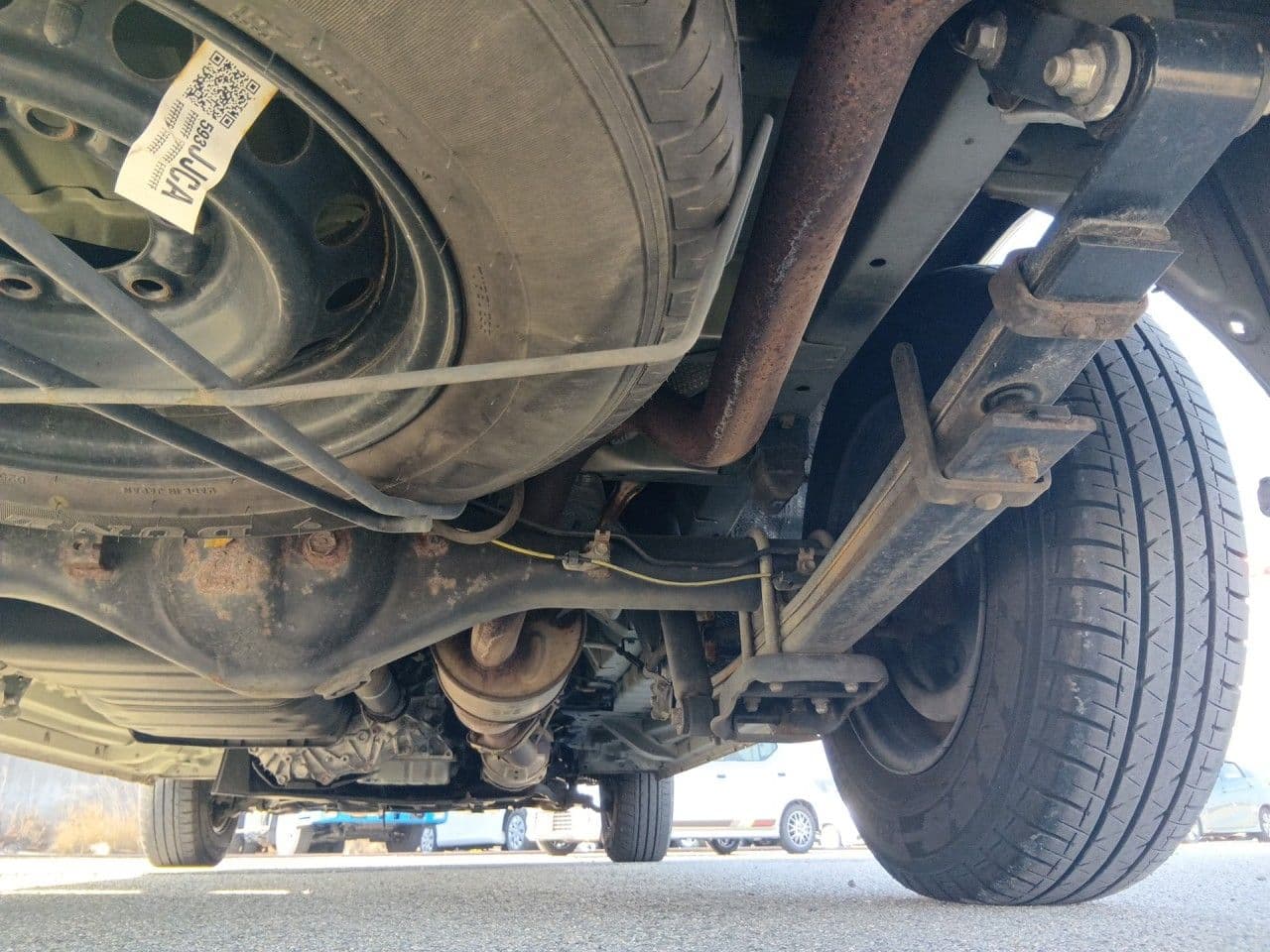 Vehicle SU00001252 large view 16