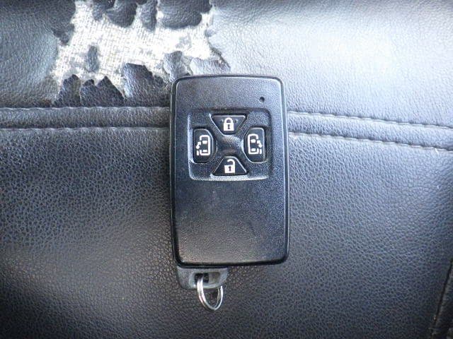 Vehicle SU00001243 large view 34