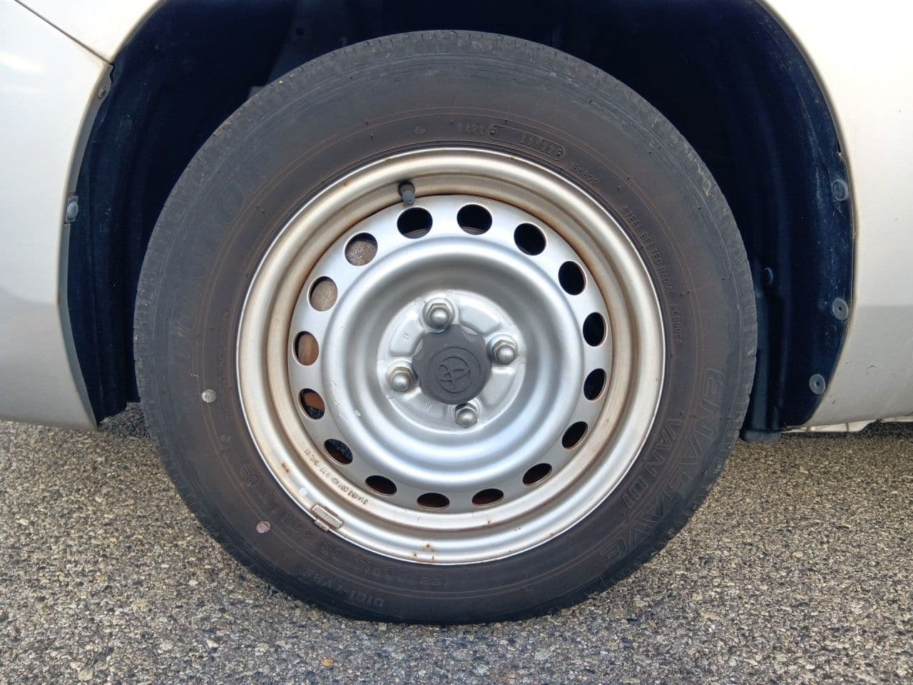 Vehicle SU00001253 large view 9