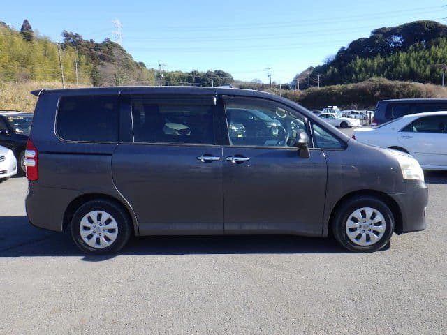 Vehicle SU00001243 large view 6