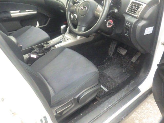 Vehicle SU00001211 large view 22