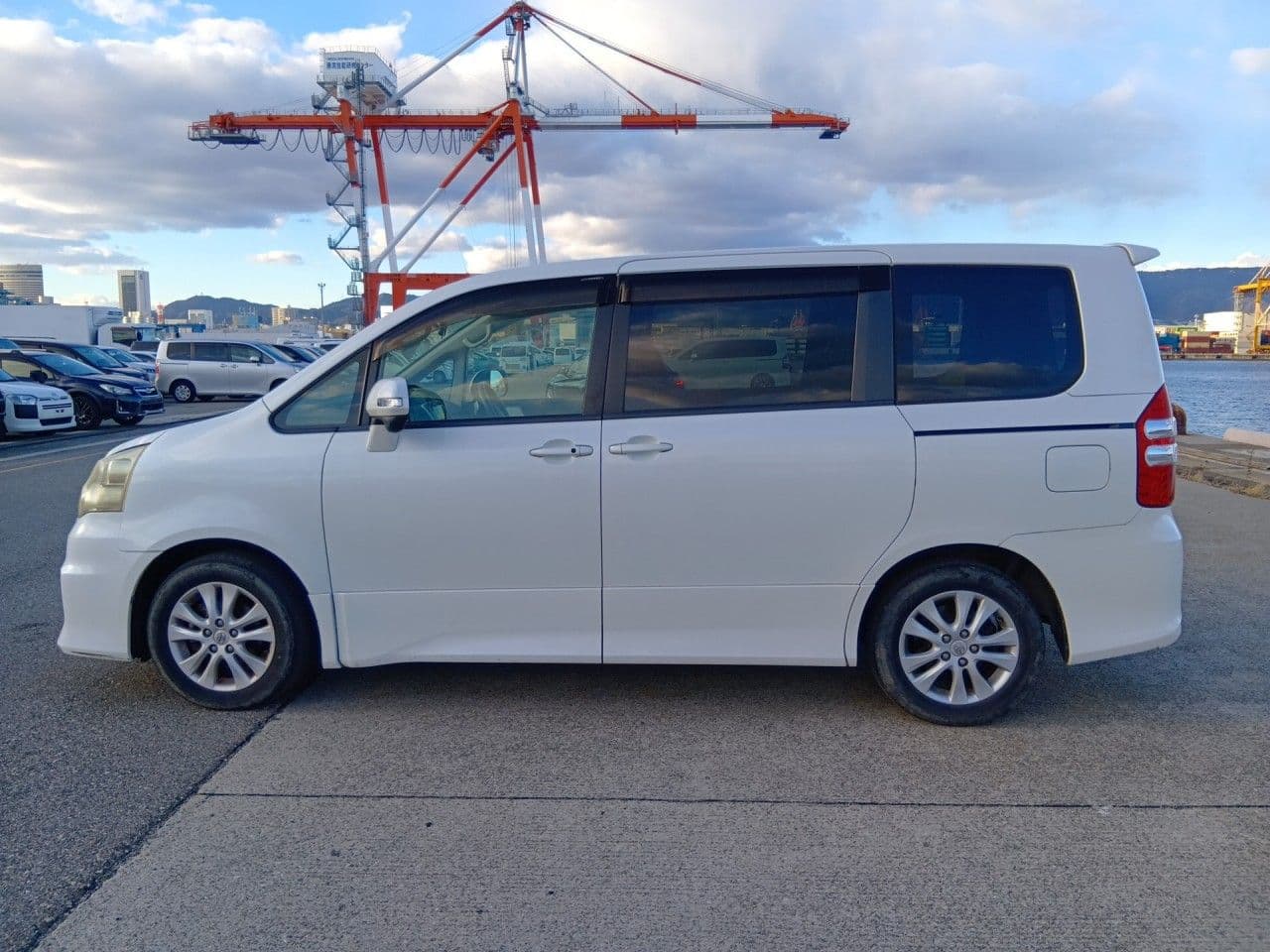 Vehicle SU00001250 large view 2