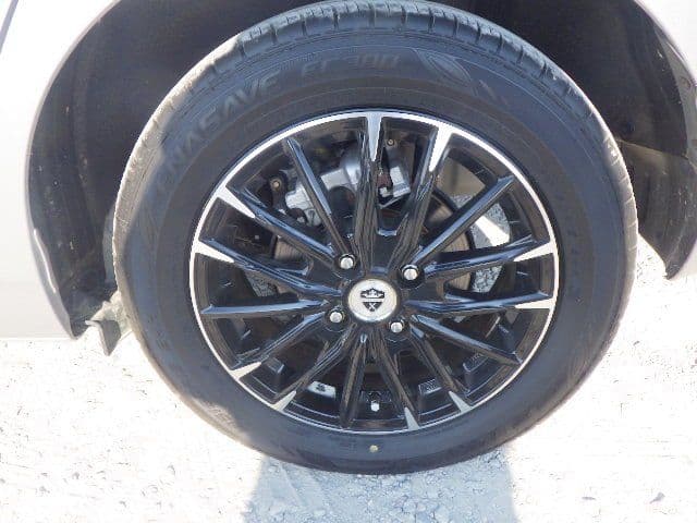 Vehicle SU00001258 large view 10