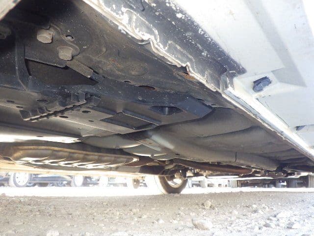 Vehicle SU00001226 large view 18