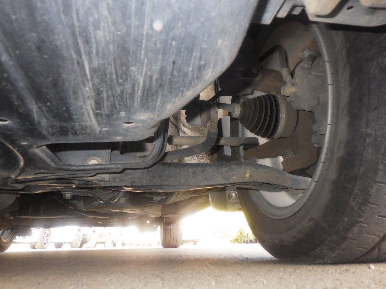 Vehicle SU00001191 large view 14