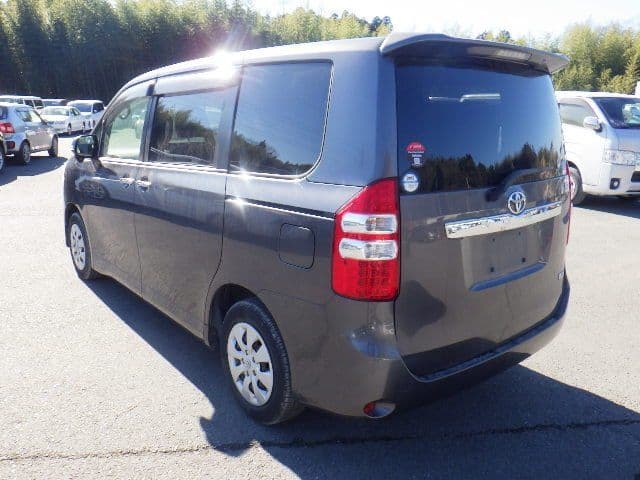 Vehicle SU00001243 large view 3