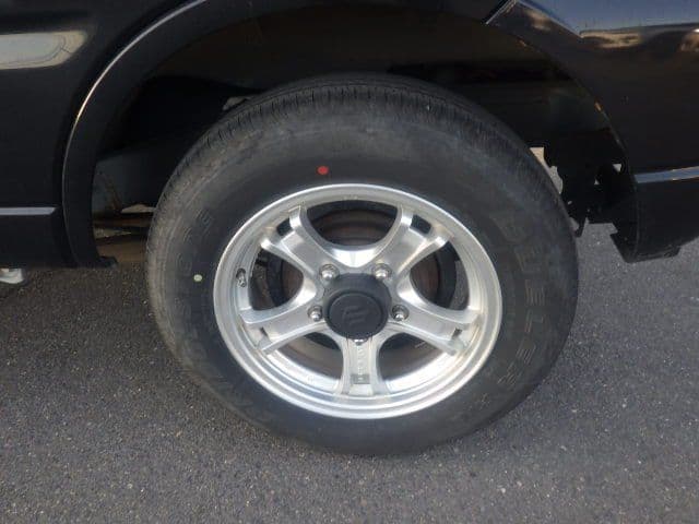 Vehicle SU00001246 large view 11