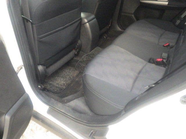 Vehicle SU00001211 large view 25