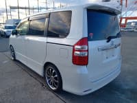 Vehicle SU00001251 thumbnail 3