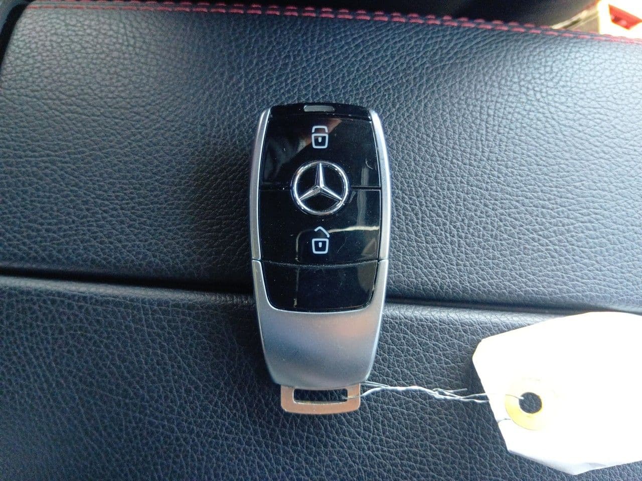 Vehicle SU00001267 large view 35