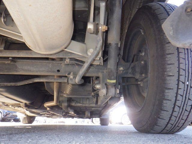 Vehicle SU00001225 large view 14