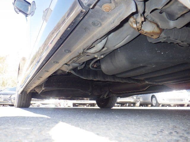 Vehicle SU00001243 large view 18