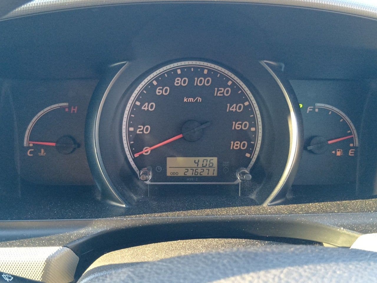 Vehicle SU00001240 large view 28