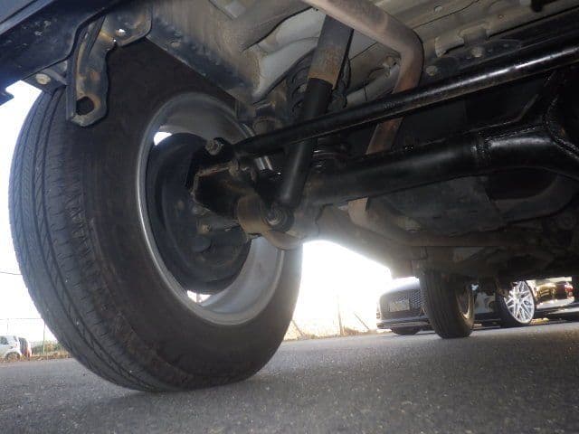 Vehicle SU00001246 large view 15