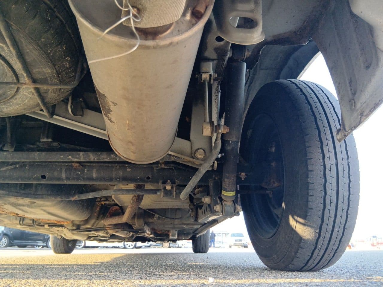 Vehicle SU00001254 large view 16