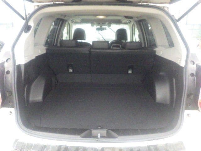 Vehicle SU00001314 large view 24