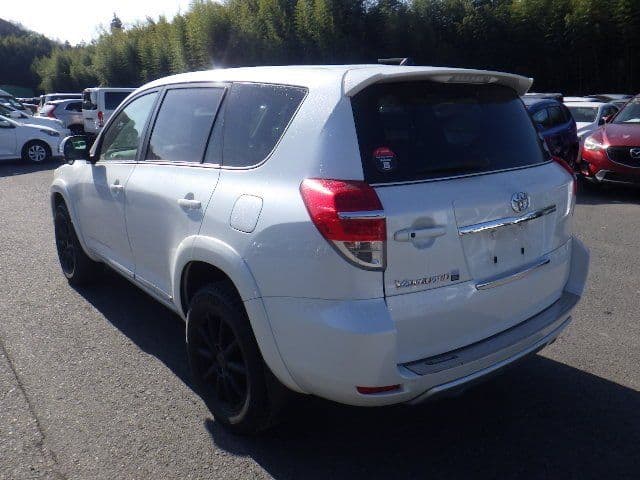 Vehicle SU00001235 large view 4