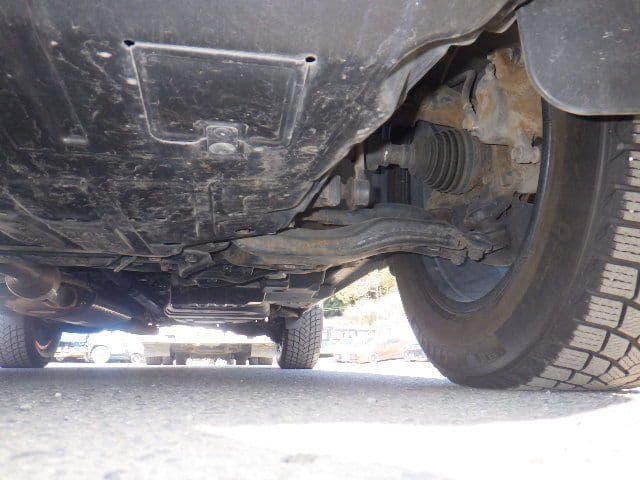 Vehicle SU00001235 large view 14