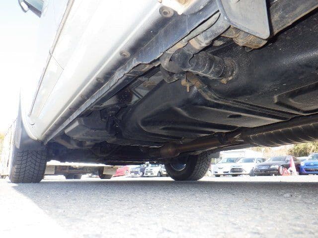 Vehicle SU00001235 large view 19