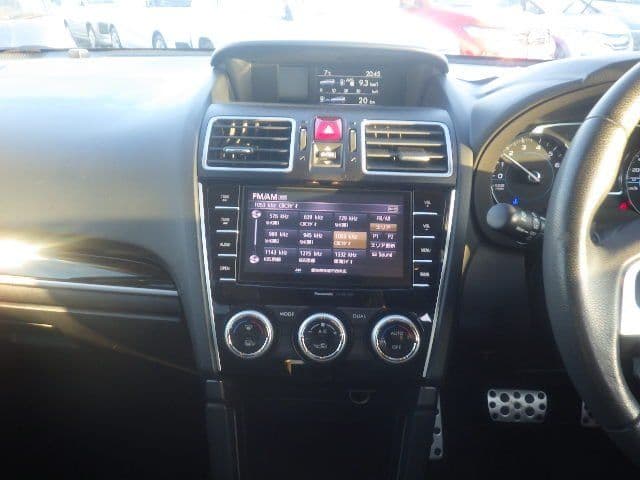 Vehicle SU00001283 large view 31