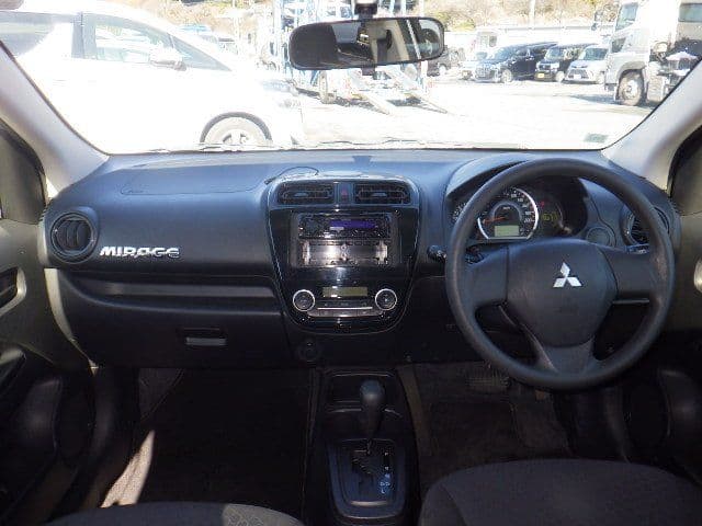 Vehicle SU00001285 large view 28