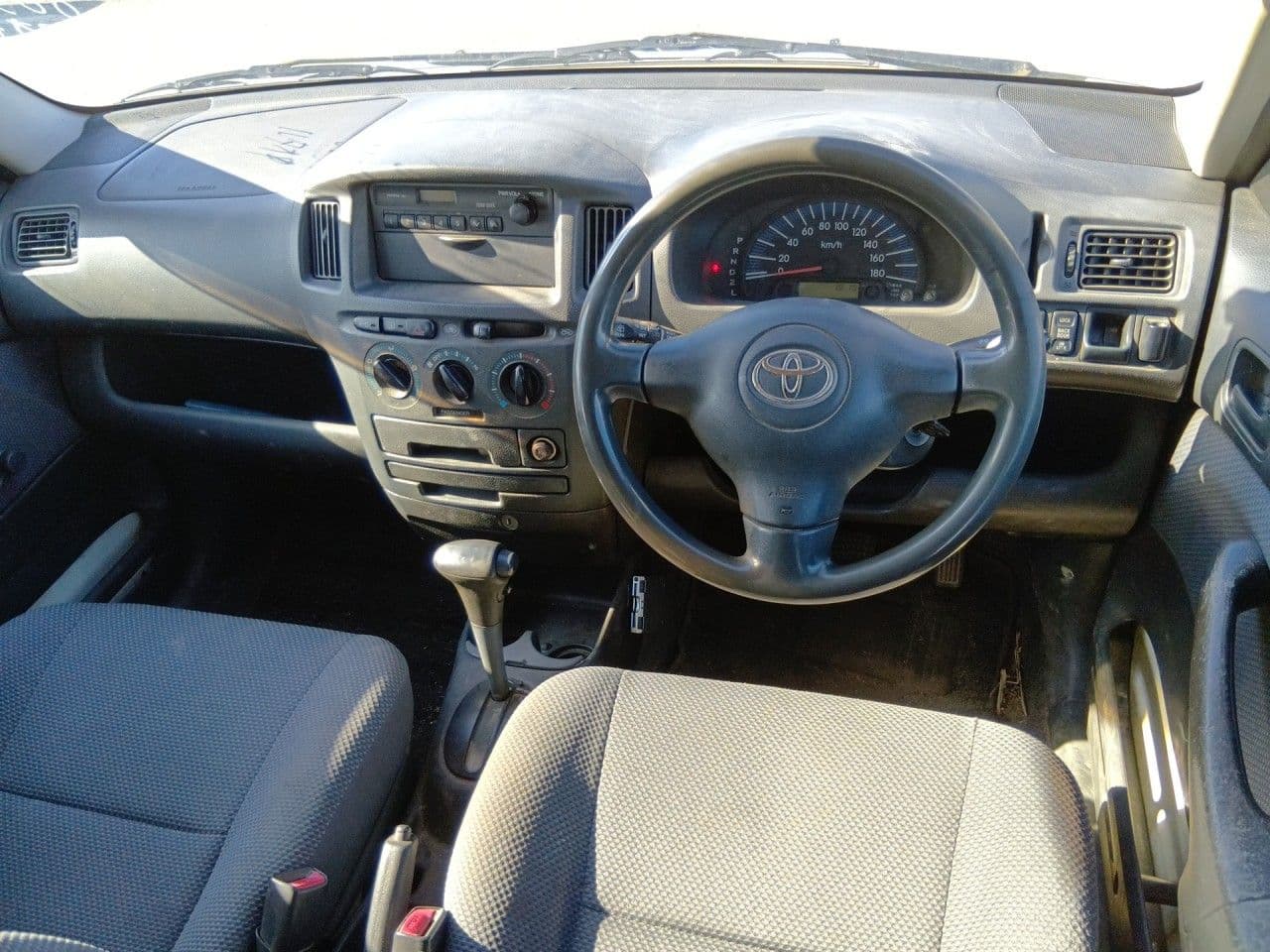 Vehicle SU00001272 large view 26