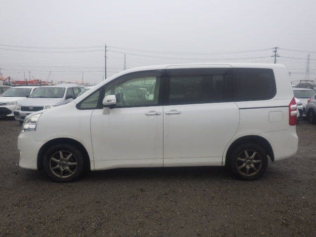 Vehicle SU00001313 large view 3